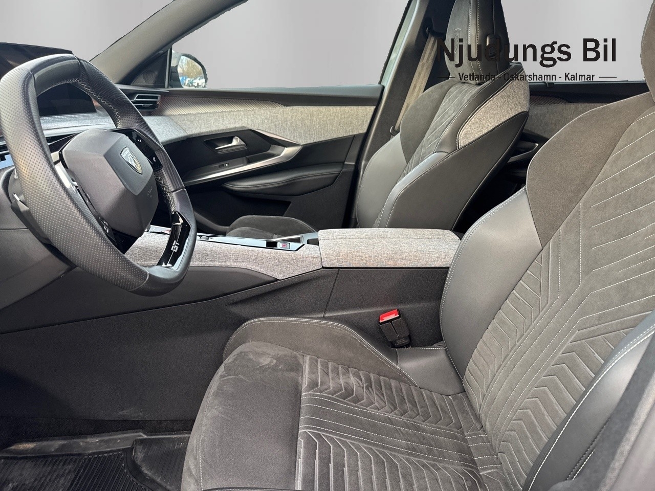 Peugeot e-5008 GT 7-Sits 2025, bild 6/40