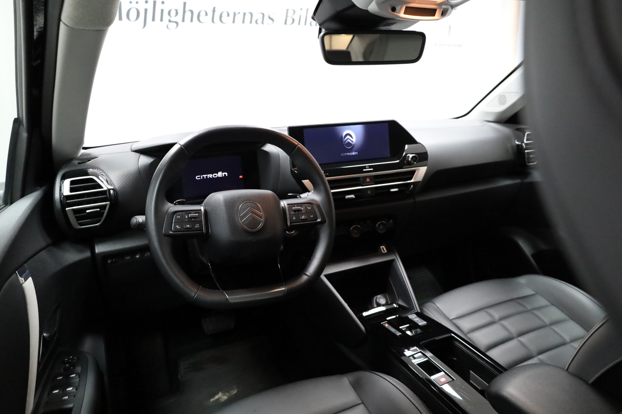 Citroen C4 X Hybrid 145 e-DSC / Aut 2025, photo 3/52