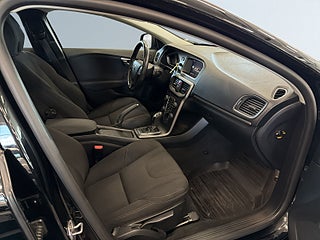 Volvo V40 D2 Geartronic Business S&V/Dvärm/Drag/Psens – bild 10