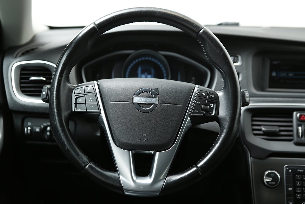 Volvo V40 D4 177hk Summum Aut Skinn Dieselv Minne Kamera 2013
