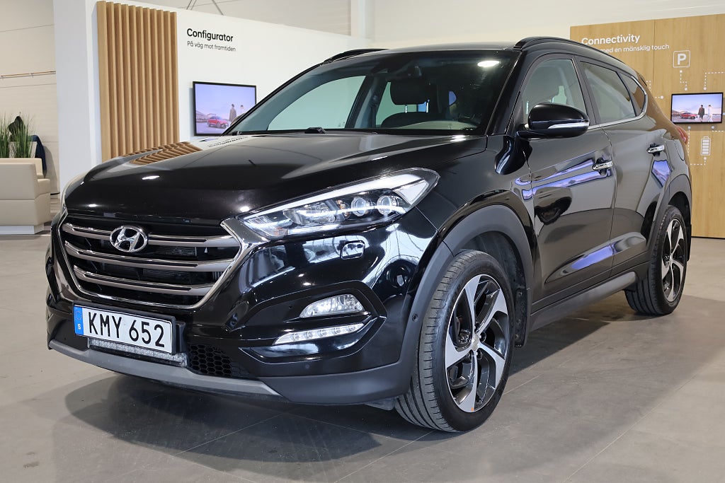 Hyundai Tucson 2.0 CRDi 4WD Premium Pano Navi Kamera M-Värme Läder
