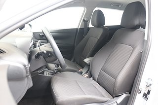 Halvkombi Hyundai i20 7 av 18