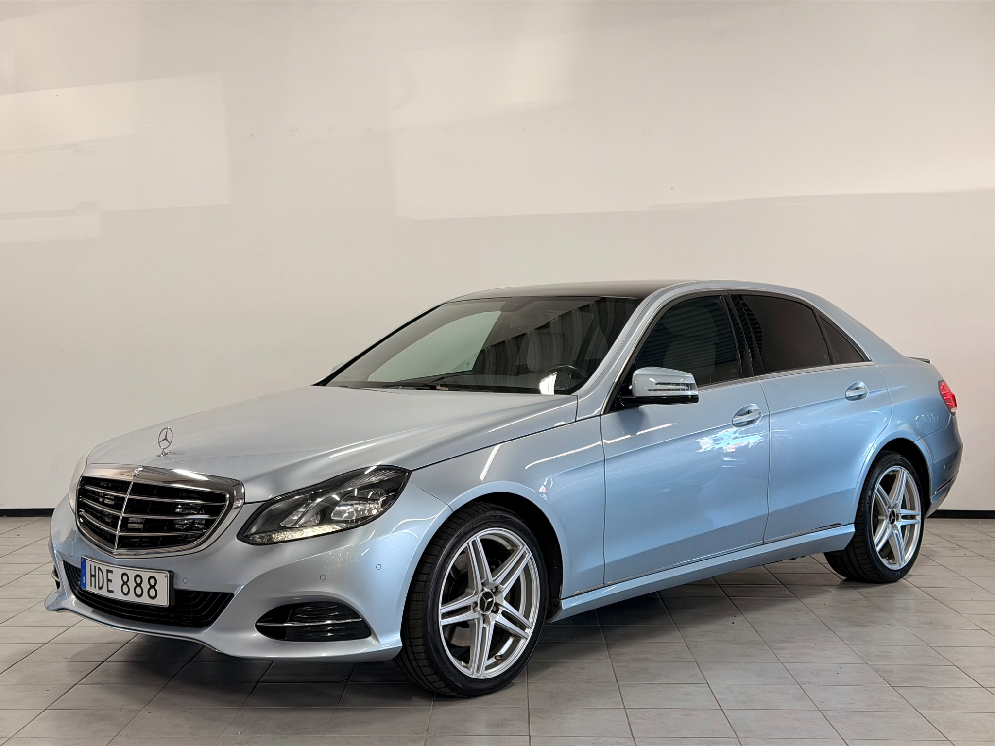 Mercedes-Benz E 2016, bild 2/47