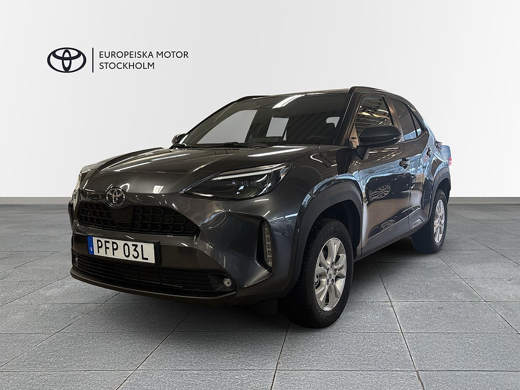 Toyota Yaris Cross 1,5 HYBRID 115 ACTIVE PLUS SÄKERHETSPAKET - VINTERHJUL