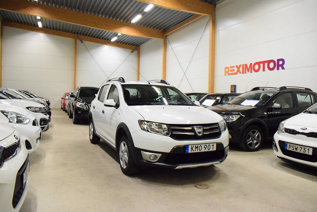 Dacia Sandero Stepway  TCe  Ny Besiktad 