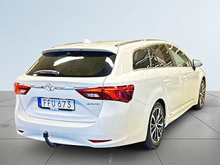 Toyota Avensis Kombi 1.8 Valvematic Drag/Kamera/Värmare/Navi/SoV-Däck – bild 6