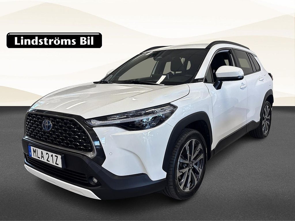 Toyota Corolla Cross Style 2.0 197hk Hybrid S&V-hjul MOMS