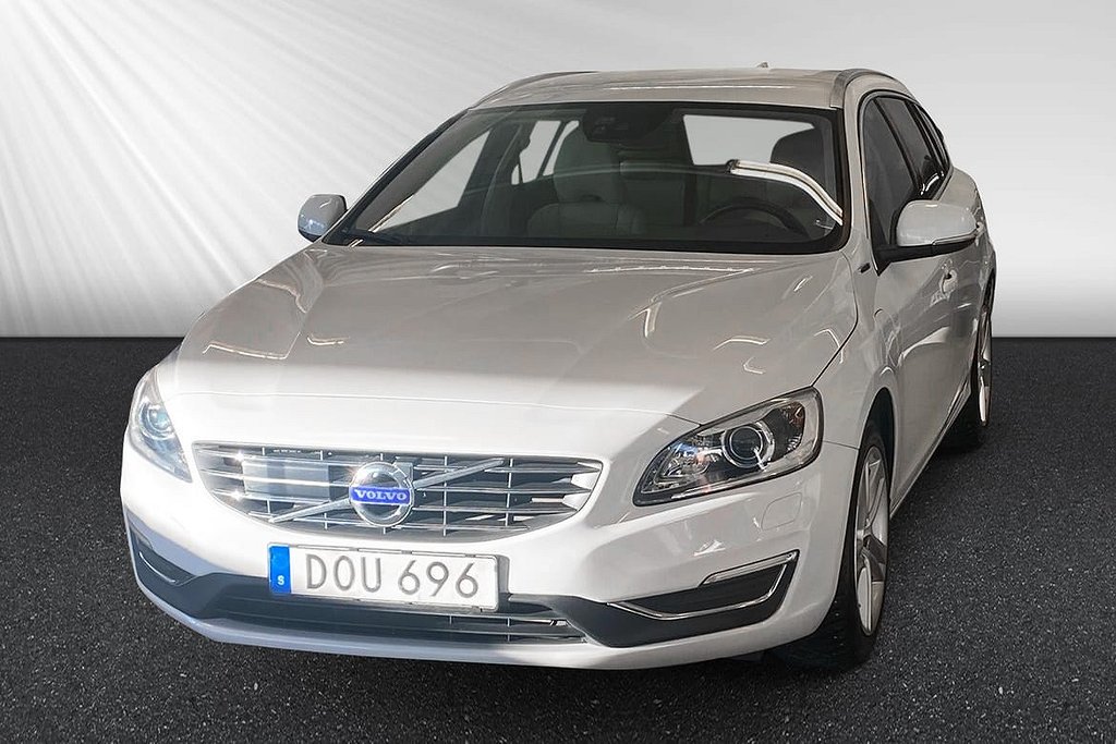 Volvo V60 D5 AWD Plug In hybrid Sum Drag BLIS B-Kam VOC