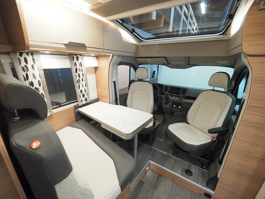 Knaus Van Ti 640 MEG Vansation AUT 177hk | Långbäddar I VW 2024