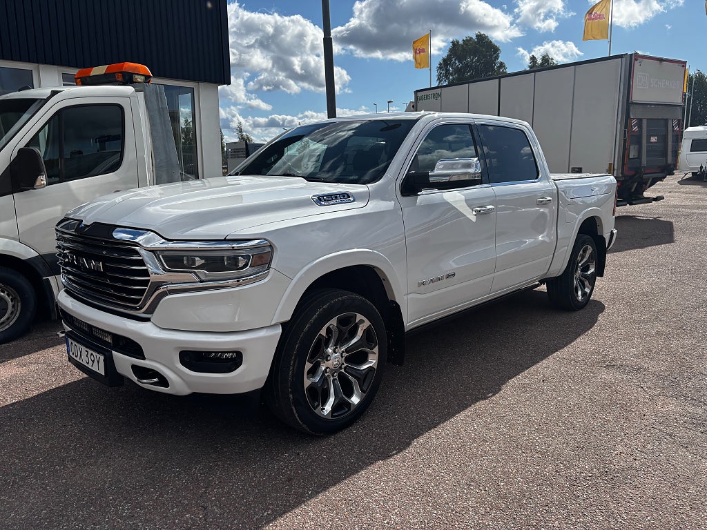 Dodge RAM 1500 Crew Cab 5.7 V8 HEMI LONGHORN 4x4 TorqueFlite Euro 6