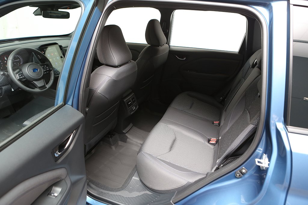 Subaru Forester 2.0i e-Boxer Adventure i Lager +3 År Service 2025
