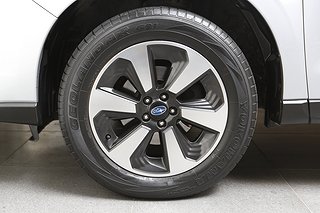 SUV Subaru Forester 9 av 28