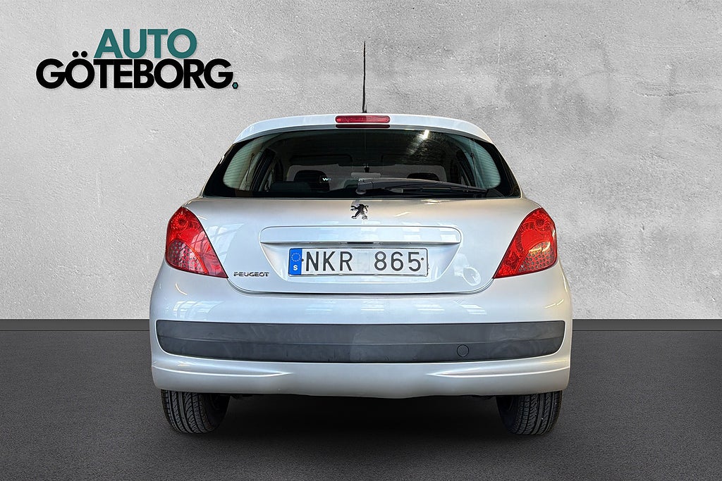 Peugeot 207 5-dörrar 1.4 Levereras Nybesiktigad