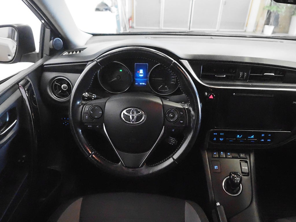 Toyota Auris Touring Sports Hybrid Active Plus 136hk | B-Kamera | 2016
