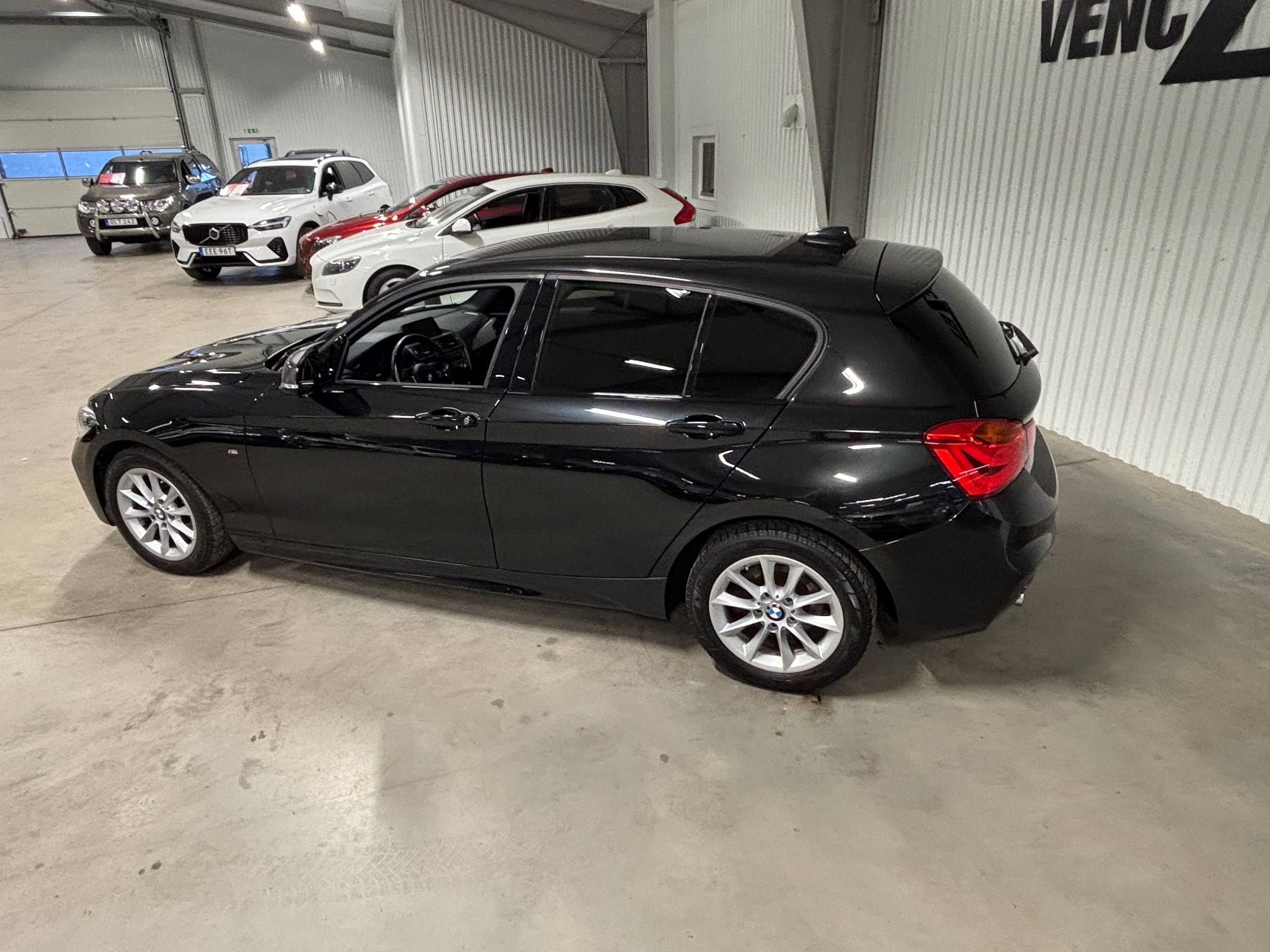 BMW 116 d 5-dörrars M Sport Fin 2017, kuva 4/41