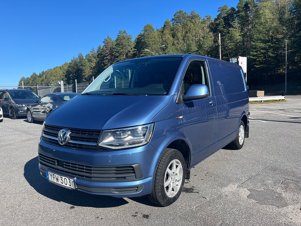 Volkswagen Transporter T30 2.0 TDI 150hk Navi Nybytt Kamrem