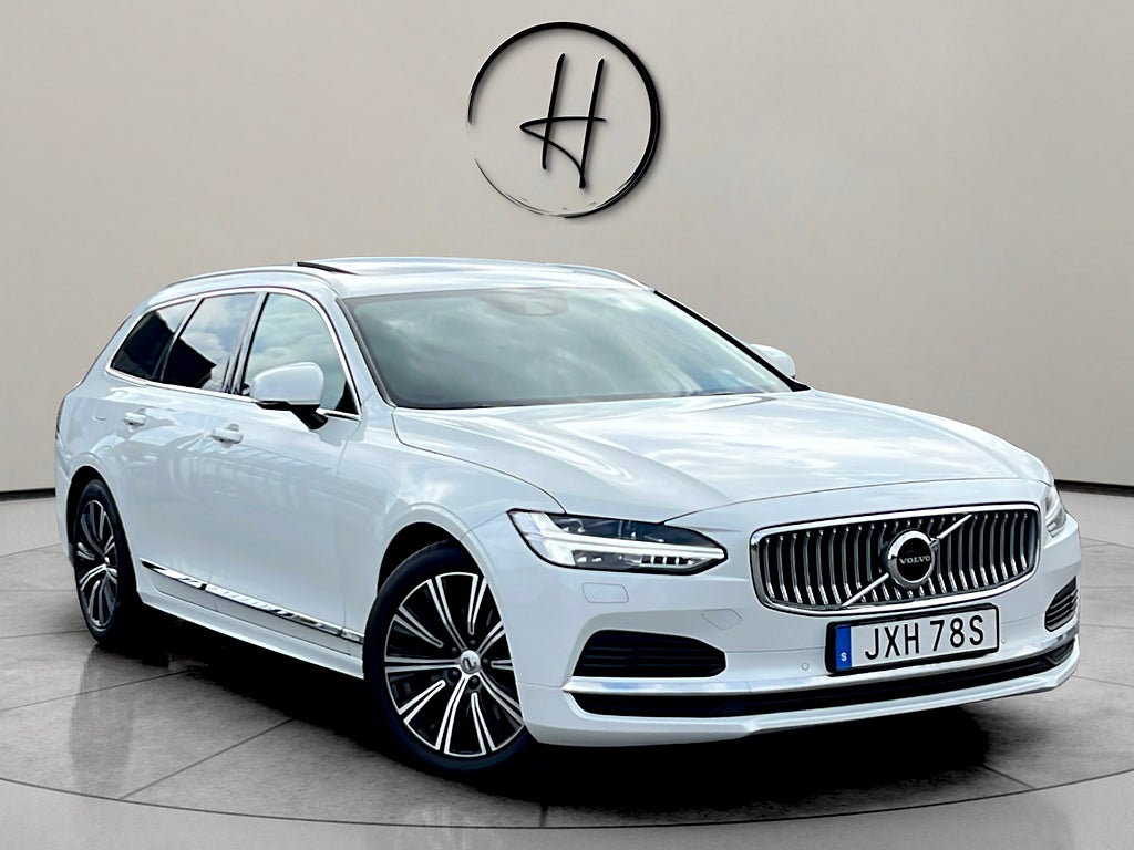 Volvo V90 Recharge T6 AWD Panorama GPS Kamera 1-Ägare SE-UTR
