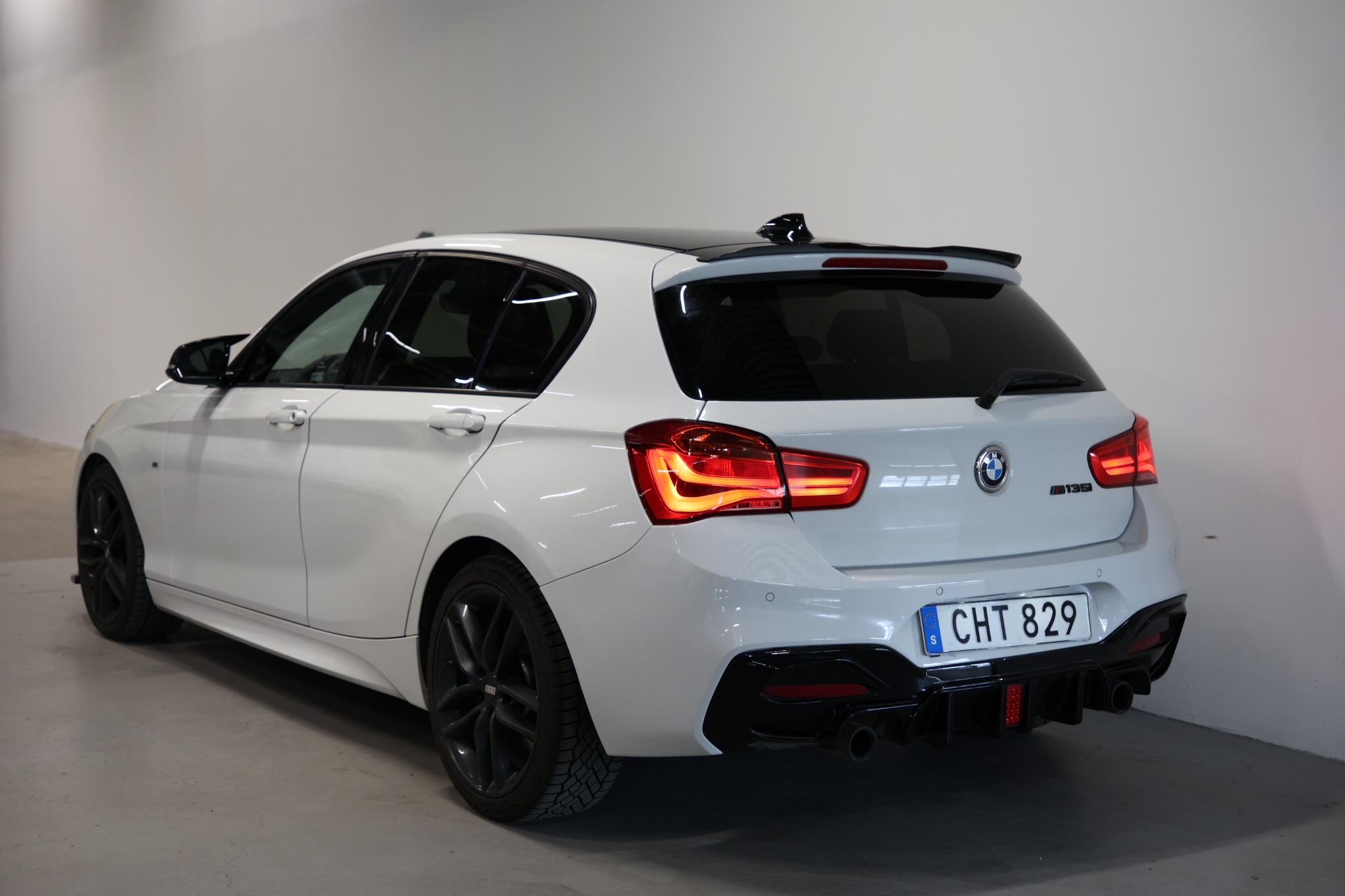 BMW M135i 2016, bild 7/55