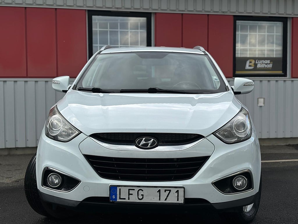 Hyundai ix35 2.0 CRDi 4WD Business Euro5/ Automat/Bak sensor