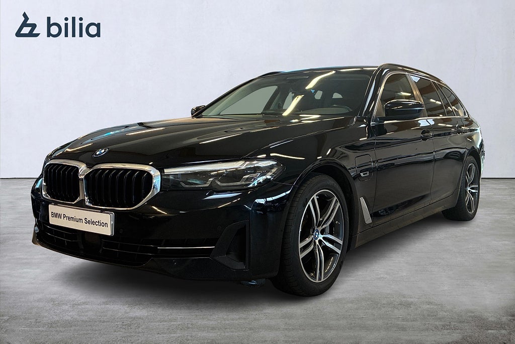 BMW 530e xDrive Touring HiFi Backkamera Rattvärme. BiliaDays26