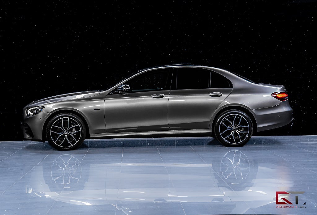Mercedes-Benz E300 de 4M AMG SE Edt Premium+ Pano Burmester Drag Matrix 360°