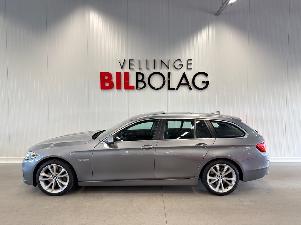 BMW 530D xDrive Touring Pano Värmare H/K Drag Skinn HUD *SE UTR*