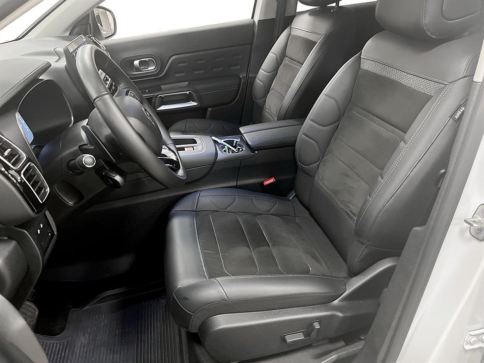 Bild på Citroën C5 Aircross Shine 1,2 PT 130hk Aut - B-KAMERA,ELSTOL,EN ÄGARE