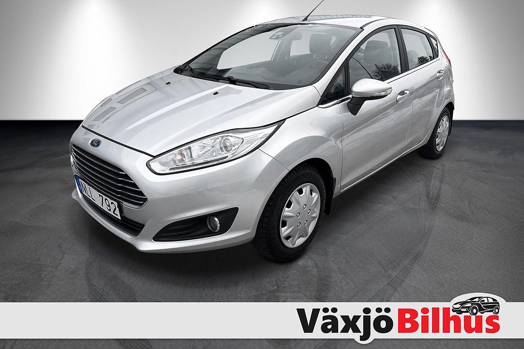 Ford Fiesta  1.0 80hk,  Titanium , Endast 7600 mil 