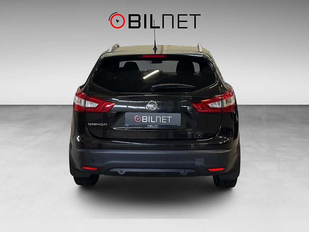 Nissan Qashqai 1.2 DIG-T Aut *3,99%* Läder Kamera Panorama Tekna