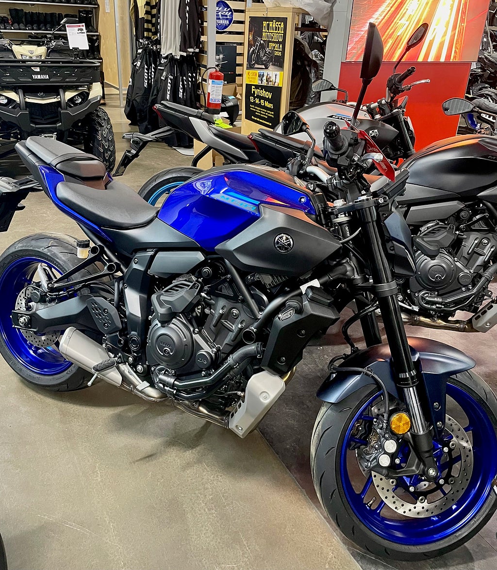 Yamaha MT-07 ABS  35KW A2 Y-AMT REA SPARA 7000 kr y-amt mt07 