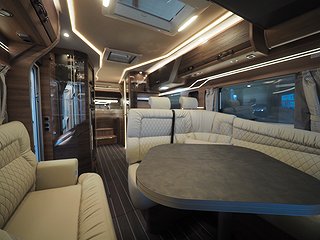 Husbil-integrerad Knaus Sun I 900 LEG 8 av 28