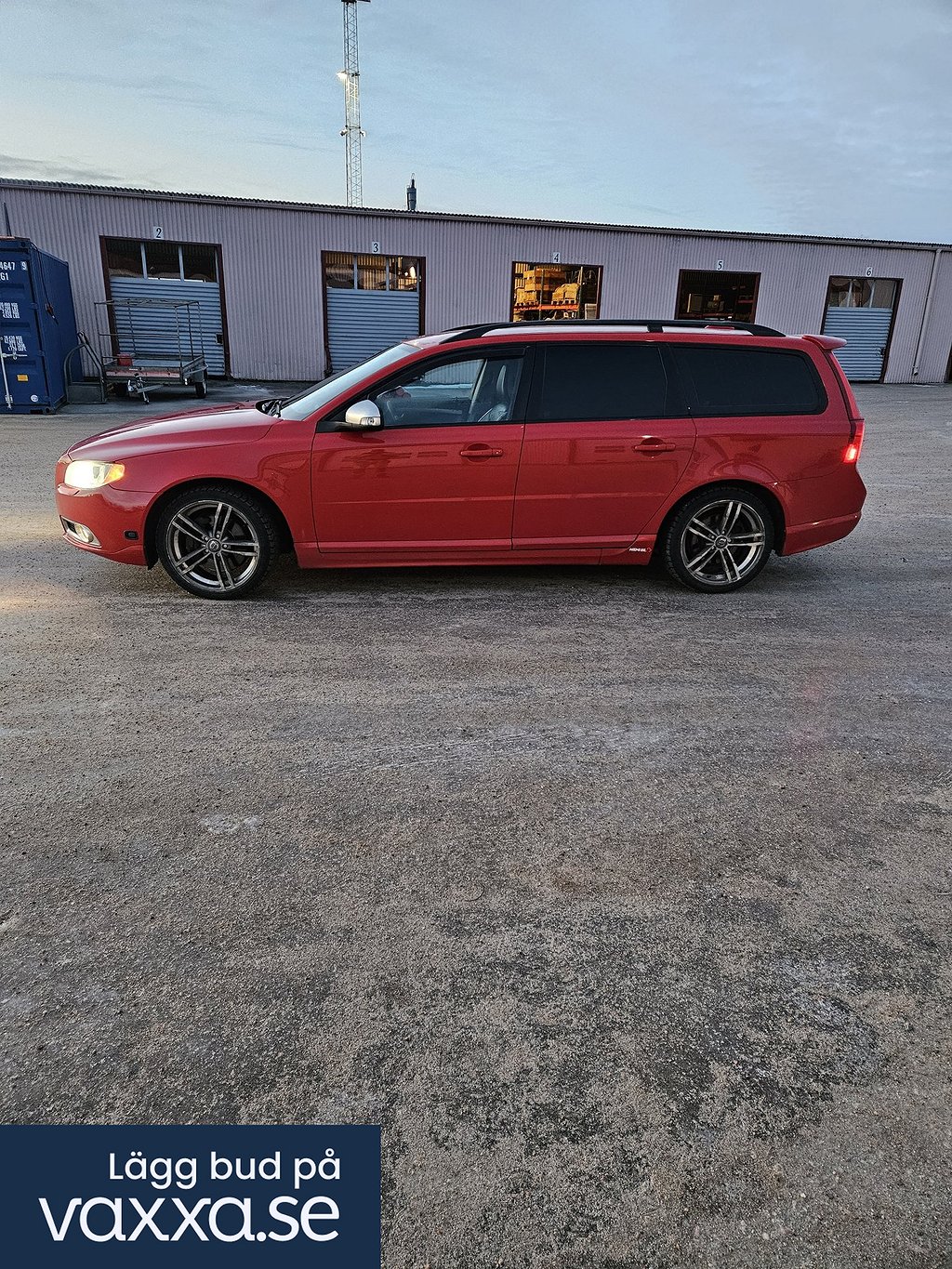 Volvo V70 Momentum, R-Design