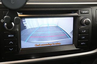 Halvkombi Toyota Auris 19 av 21