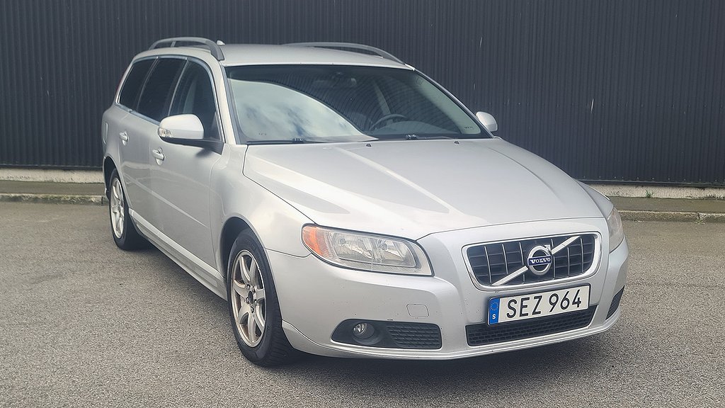 Volvo V70 1.6D DRIVe Momentum Euro 4, Dragkrok,  Besiktigad