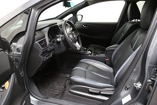 Halvkombi Nissan Leaf 10 av 23