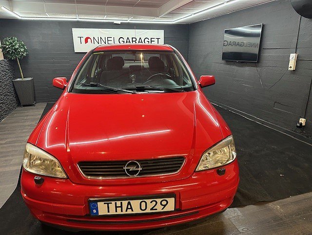 Opel Astra 5-dörrar 1.8