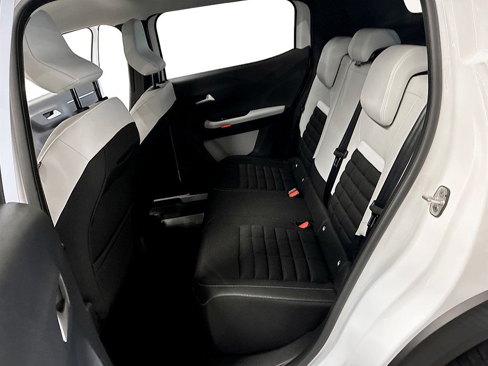 Bild på Citroën C3 Aircross Plus PureTech 100hk - OMGÅENDE LEVERANS!