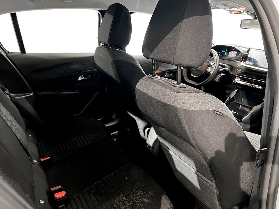 Bild på Peugeot E-208 Active 50kWh 136hk Aut CARPLAY P-SENSORER