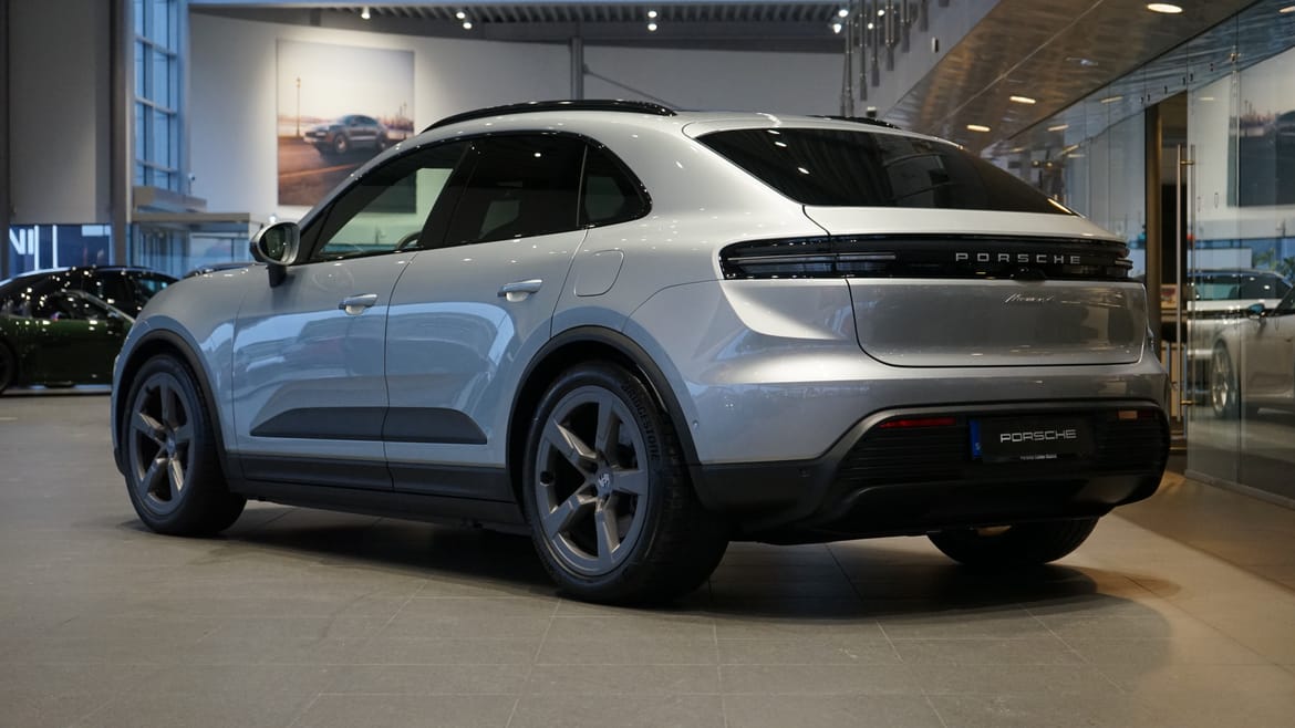 Porsche Macan 4 Electric 2025, bild 2/37
