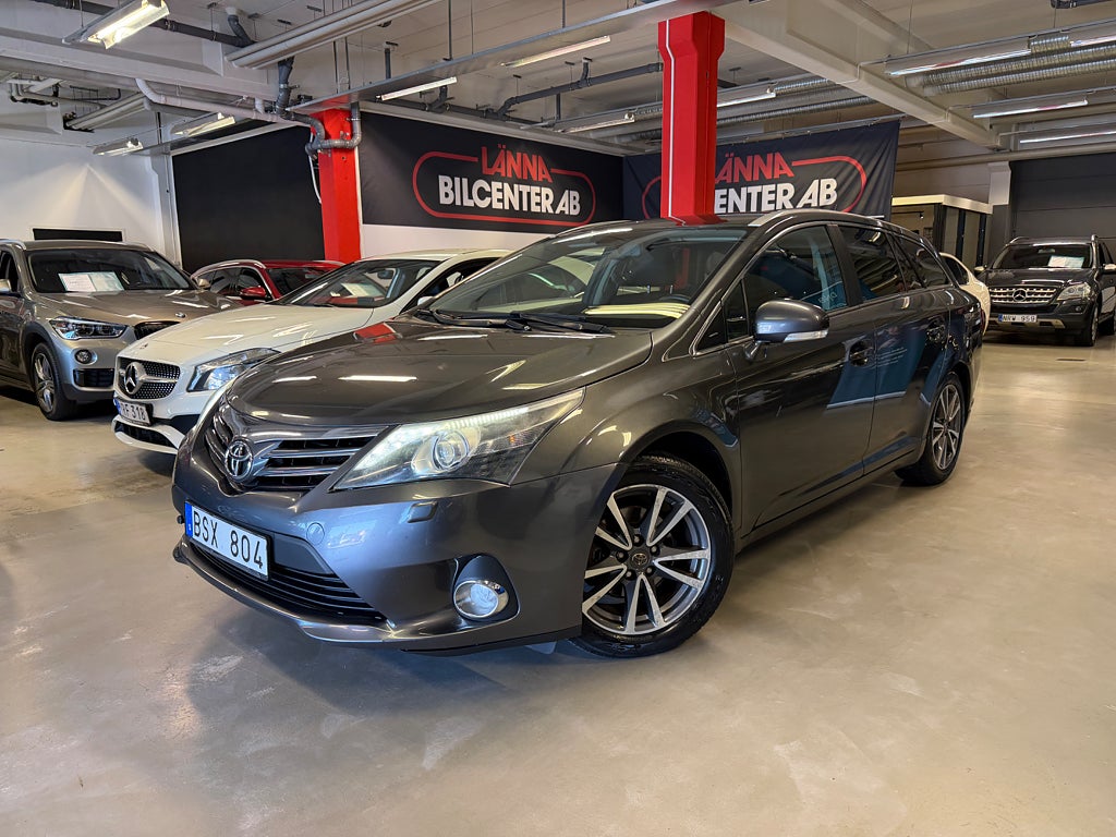 Toyota Avensis 2013 - miniatyr 2