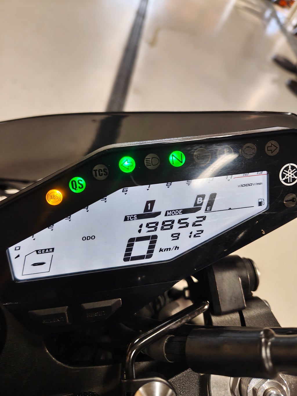 Yamaha MT-09 2019 - miniatyr 5