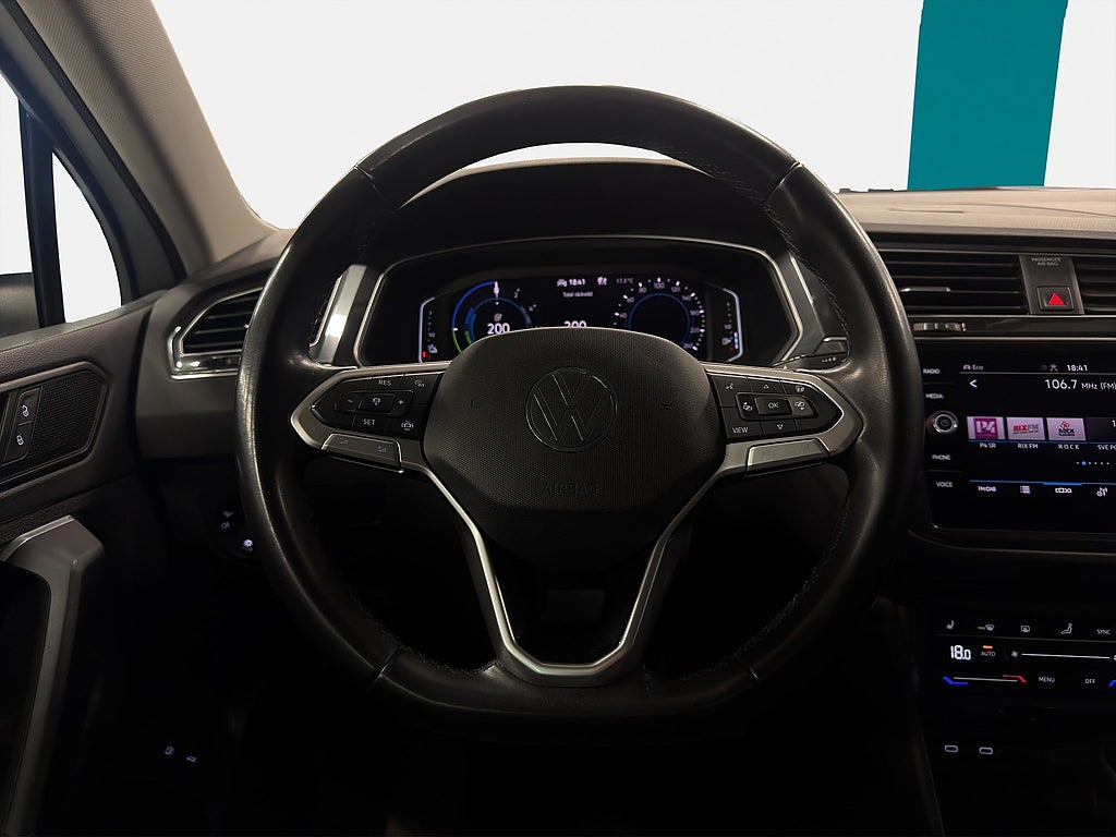 Volkswagen Tiguan eHybrid 1.4 TSI, Elegance, Cockpit, Kamera, Drag