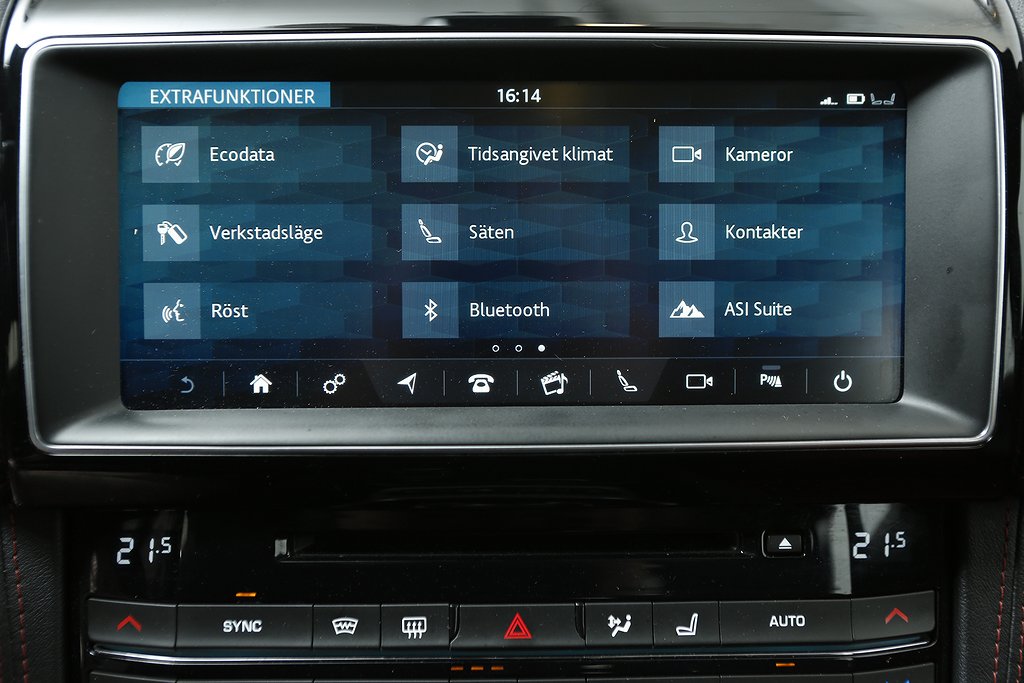 Jaguar F-Pace 30d AWD R-Sport 300hk Panorama Värmare 2018