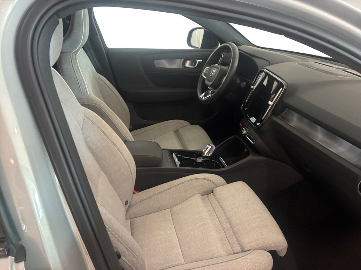 Volvo C40 2024, photo 5/47