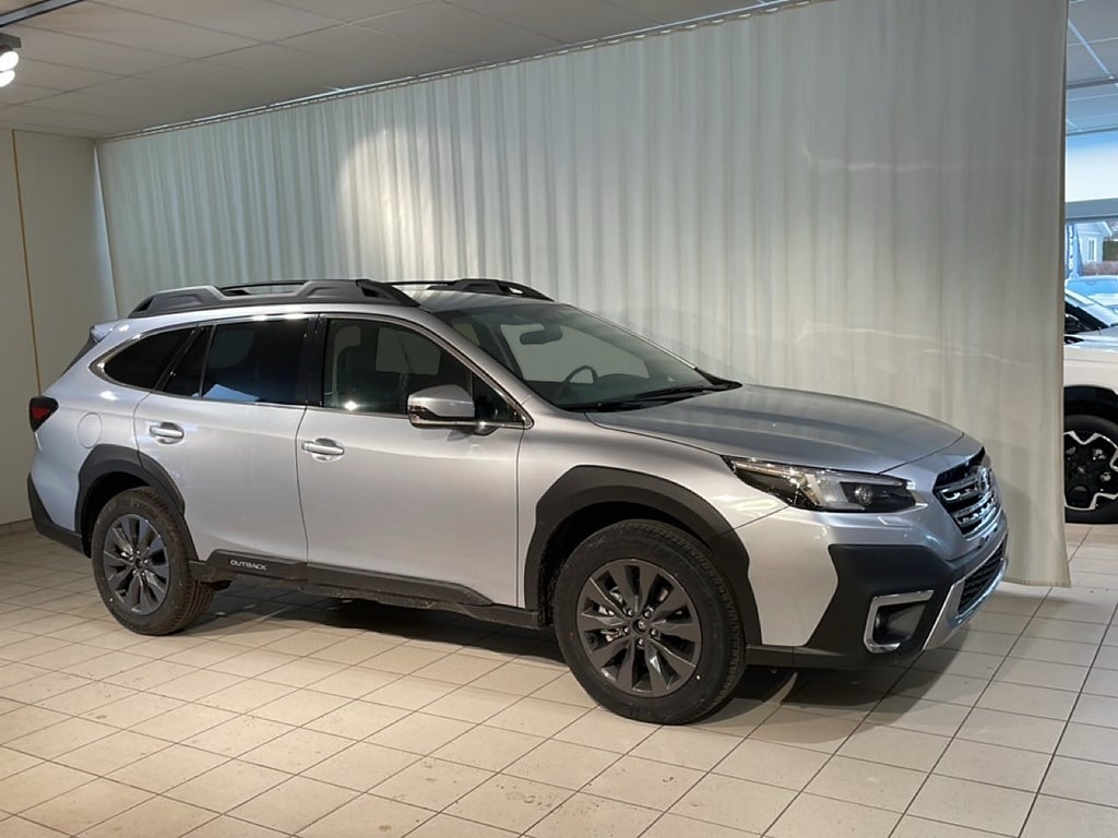 Subaru Outback 2.5 Limited Xfuel inkl drag och vinterhjul