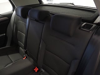 Halvkombi Volkswagen Golf 16 av 21