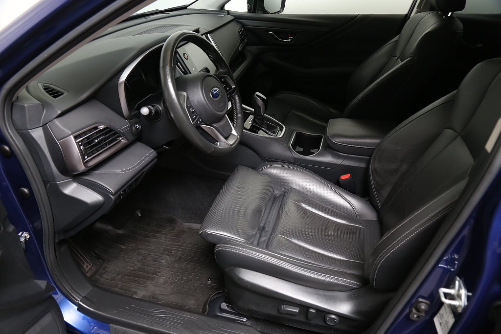 Subaru Outback 2,5i 169hk Limited Xfuel AWD Aut Skinn Leasbar Dragkrok 2022