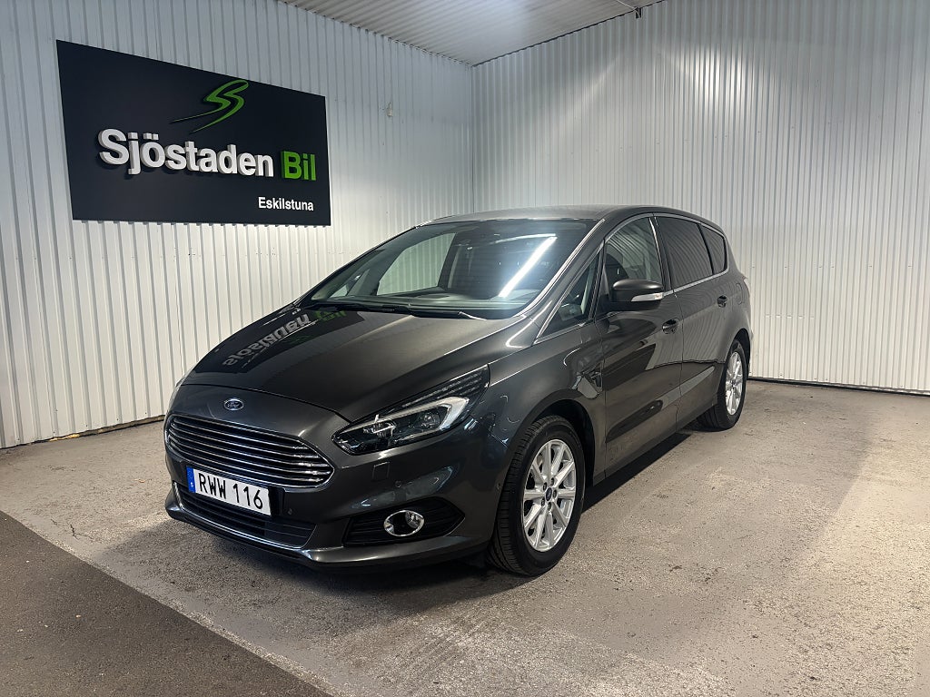 Ford S-Max 1.5 EcoBoost Titanium 7sits Navi/Drag/Parksensorer