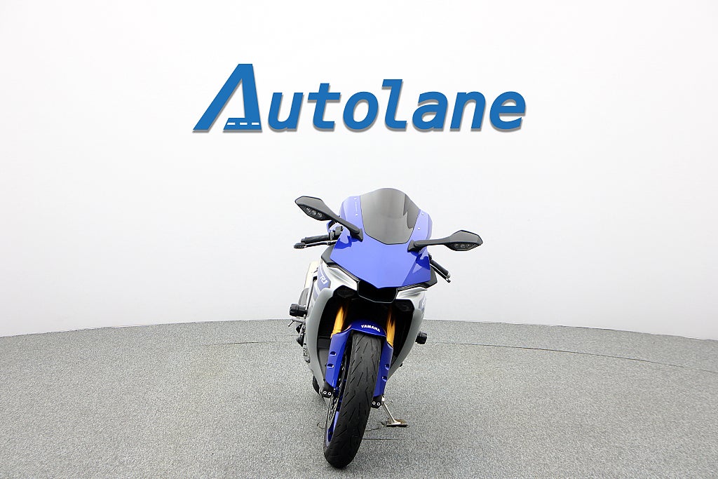 Yamaha YZF-R1 *Akrapovic Nyservad