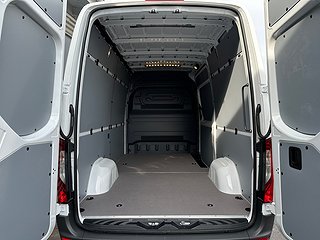 Transportbil - Skåp Mercedes-Benz Sprinter 15 av 22